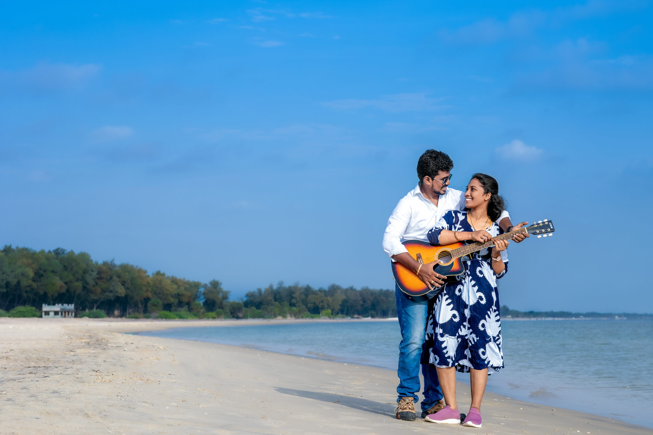 Professional Pre Wedding Photography by V3 Capture